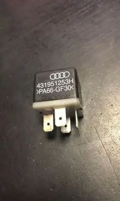 Audi A6 S6 C5 4B Other relay 431951253h