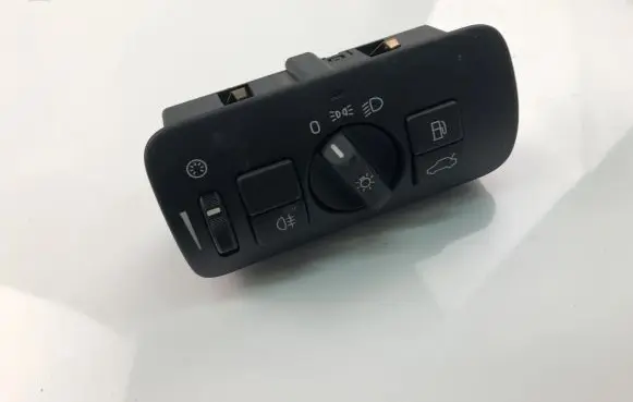 Volvo V60 Light switch 30739432