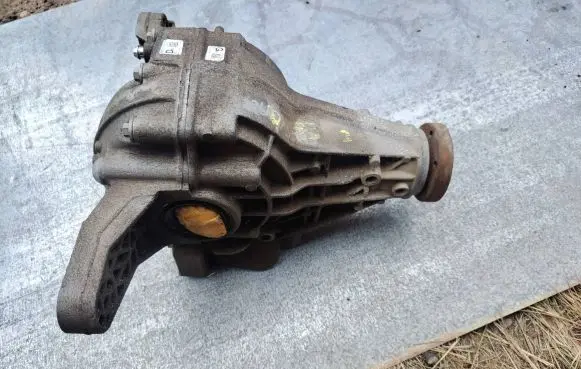 Porsche Macan (95B) Rear differential 4460310347