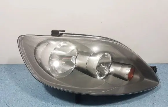 Volkswagen Golf IV Headlight/headlamp