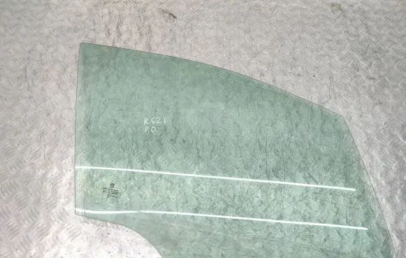 Peugeot 2008 I Front door window glass four-door 43R009007 DOT39AS2M40