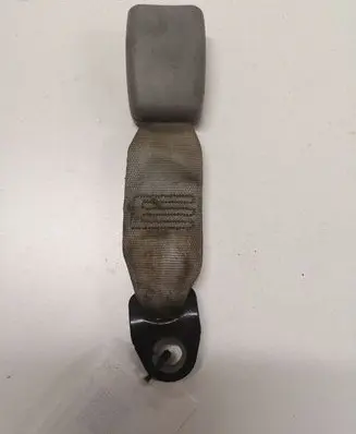 Hyundai Santa Fe Rear seatbelt buckle 06040505