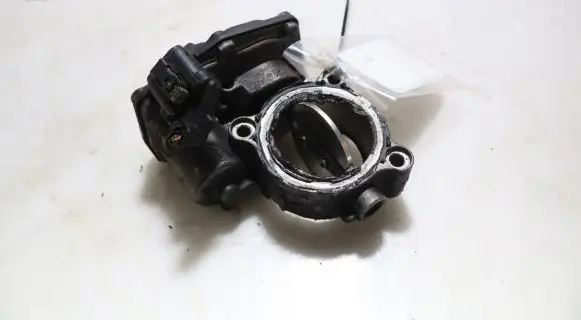 BMW 5 F10 F11 Throttle body valve 