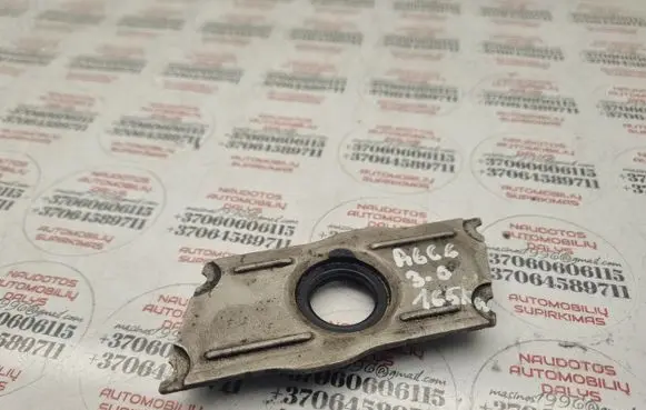 Audi A6 S6 C6 4F Fuel Injector clamp holder 059103113E