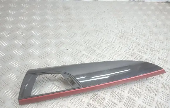 BMW 1 F20 F21 Dashboard glove box trim 9205370