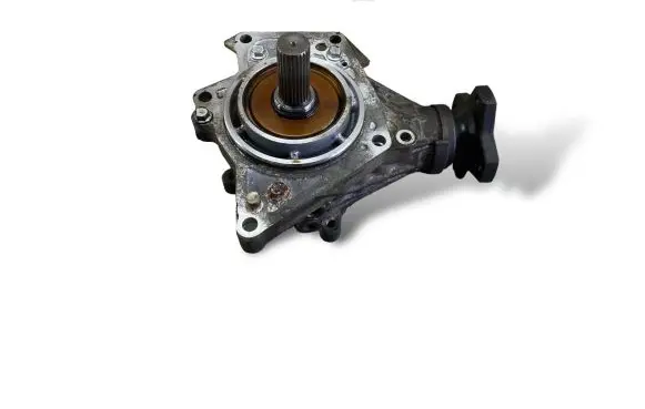 Nissan X-Trail T31 Gearbox transfer box case 