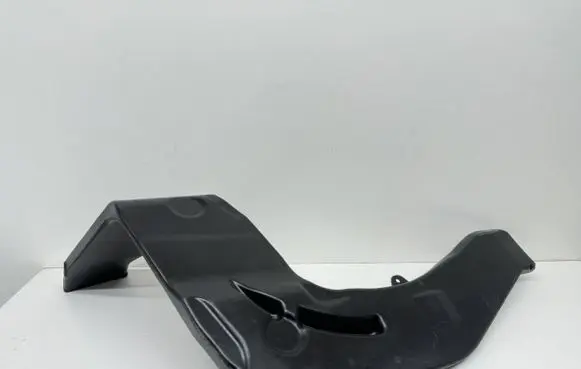 BMW 8 G14 Cabin air duct channel 7435730