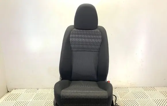 Toyota Yaris Front passenger seat 