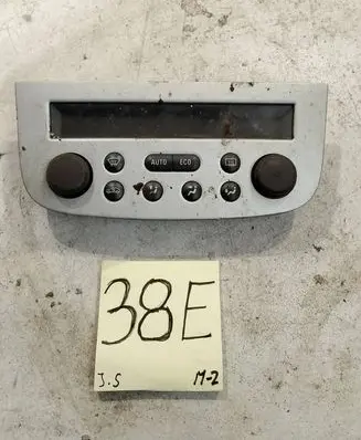 Opel Corsa C Climate control unit 13123400