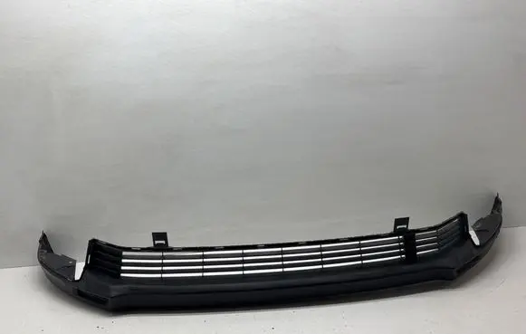 Toyota Highlander XU50 Front bumper lip 521290E030