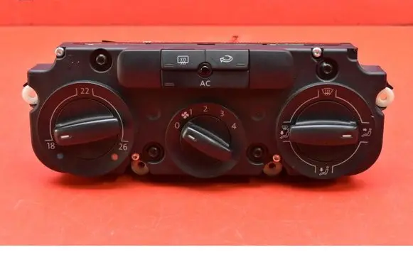 Volkswagen Cross Touran I Climate control unit