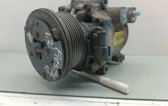 Ford Fiesta Air conditioning (A/C) compressor (pump) 8V5119D629EF 2011ABR05