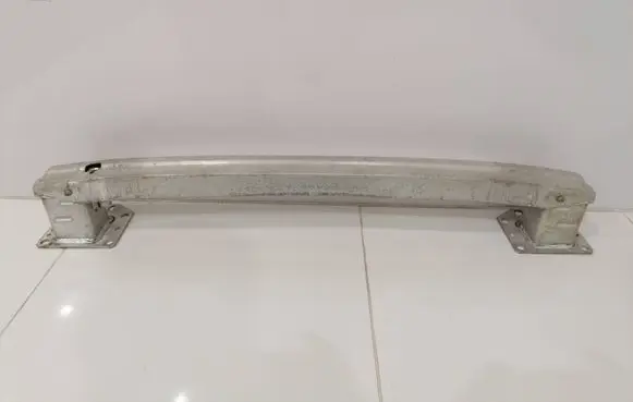 Front bumper cross member