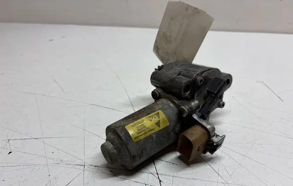 BMW 3 E90 E91 Gearbox-reducer motor 7537077 8514220222 0730451