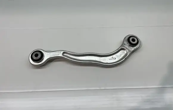 Mercedes-Benz S W221 Rear control arm A2213500406