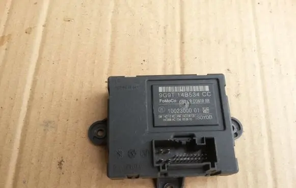 Ford Mondeo MK IV Door control unit/module
