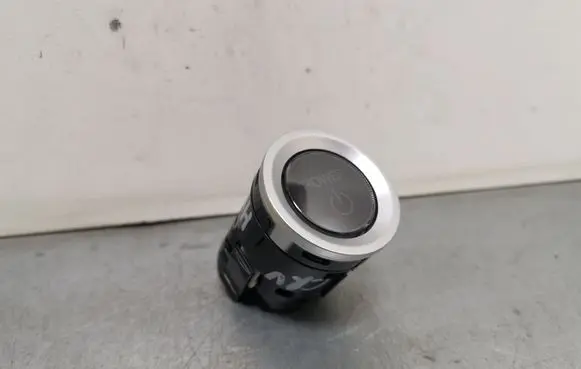 Honda CR-V Engine start stop button switch G500145A 301220AG