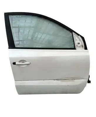 Renault Koleos I Front door