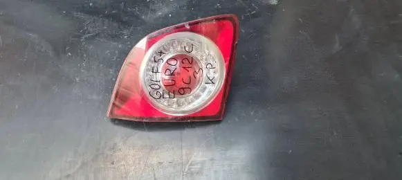 Volkswagen Golf Plus Tailgate rear/tail lights 5M0945093J 89033601