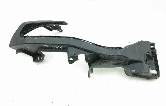 Toyota GT 86 Headlight/headlamp mounting bracket 57707CA010