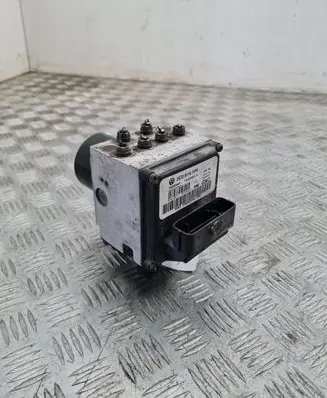 Volkswagen PASSAT B6 ABS Pump 3C0614109
