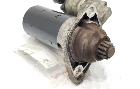 Volkswagen Polo V 6R Starter motor