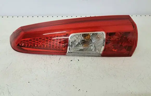 Volvo V70 Rear/tail lights