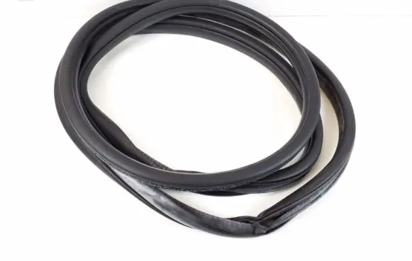 Jeep Grand Cherokee Front door rubber seal 55399256AC