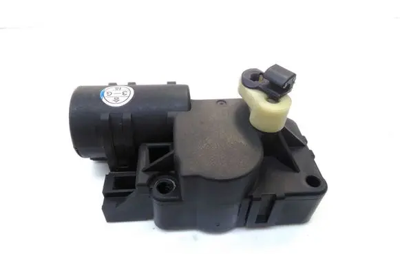 Subaru Impreza I Air flap motor/actuator