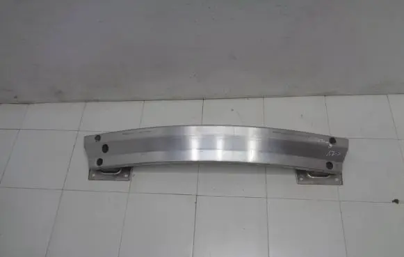 Tesla Model 3 Rear bumper support beam P1530484