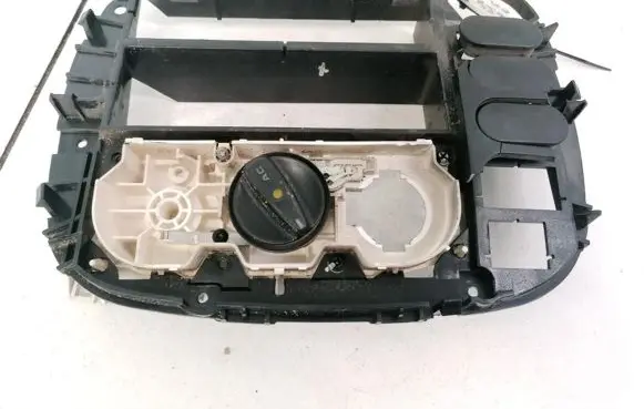 Seat Alhambra (Mk1) Climate control unit 95NW18D451A