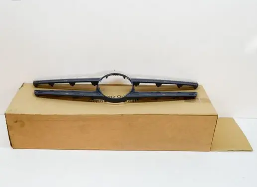 Mercedes-Benz GLA W156 Front grill A1568880260 A15688802609999