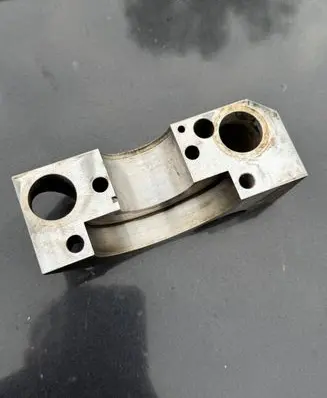 Volkswagen Transporter - Caravelle T5 Camshaft holder U0854