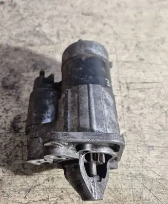 Renault Megane II Starter motor M000T87881 8200584675B