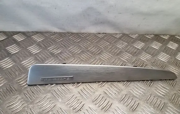 Audi Q5 SQ5 Dashboard glove box trim 8R2853189