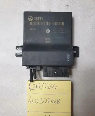 Audi Q7 4L Gateway control module 4L0907468