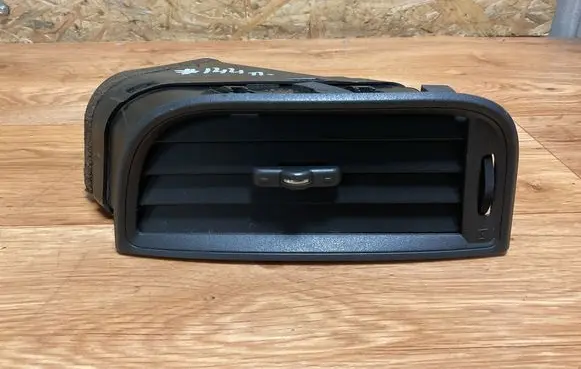 Dodge Journey Dashboard side air vent grill/cover trim 60613238 1HQ16TRMAA 100011756