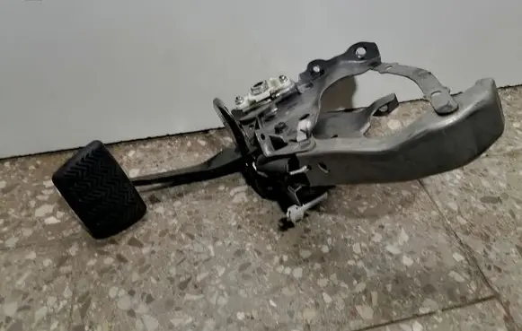 Brake pedal