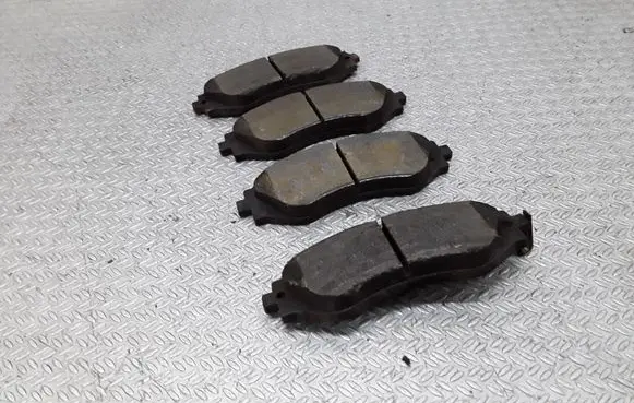 Chevrolet Lacetti Brake pads (front) 