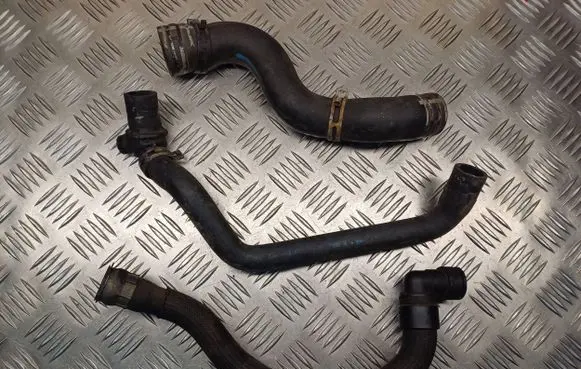 Citroen C4 Grand Picasso Engine coolant pipe/hose