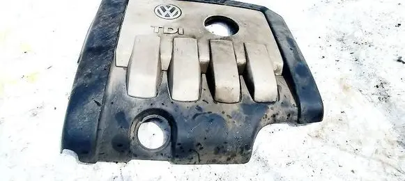 Volkswagen Touran I Engine cover (trim) 03G103925BG