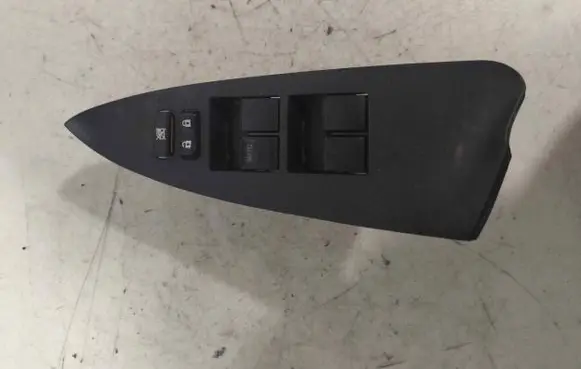 Toyota RAV 4 (XA30) Electric window control switch 7423242070