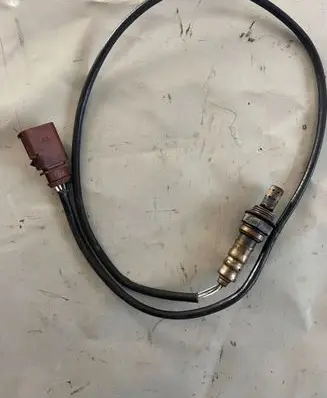 Audi A4 S4 B7 8E 8H Lambda probe sensor 059906262E