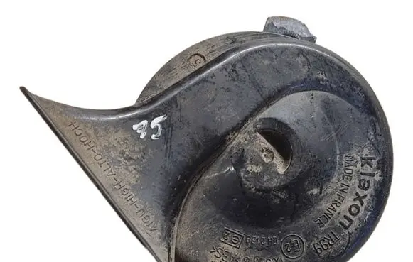 Volkswagen Golf IV Horn signal 3B0951223D E20092018