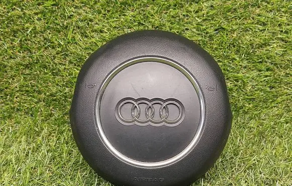 Audi Q7 4L Steering wheel airbag 4L0880201AG 62475050A 4L0880201AJ