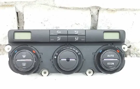 Skoda Octavia Mk2 (1Z) Climate control unit