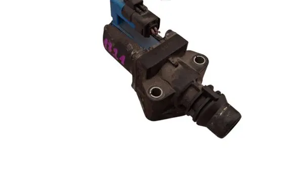Volvo V40 Coolant heater control valve BM5G8C605DA H82NE