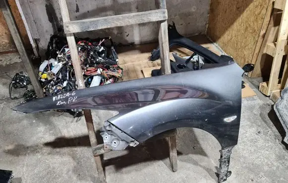 Mazda 6 Fender