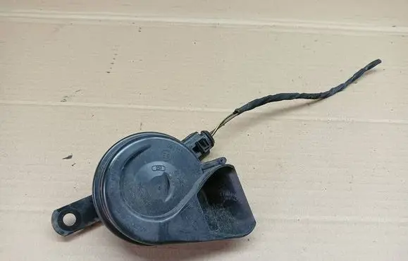 Skoda Octavia Mk4 Horn signal 1S0951223A 5E3951206 6033FB2547