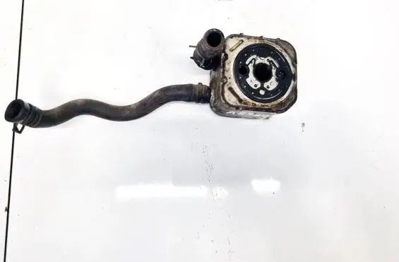 Engine oil radiator